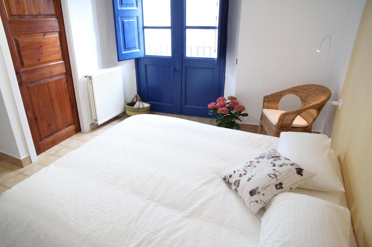 - Compartir Apartment Cadaques